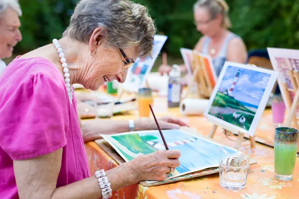 How Art Can Benefit Seniors in Retirement