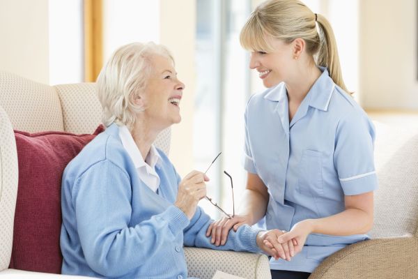 Choosing the Right Path: Exploring Home Care, Independent Living, and Assisted Living for Seniors