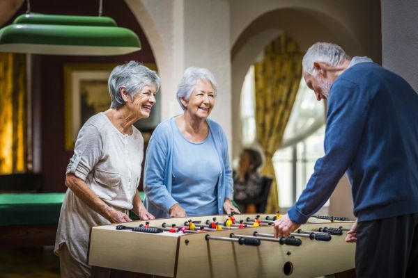 Living in a Senior Community Versus aging in place