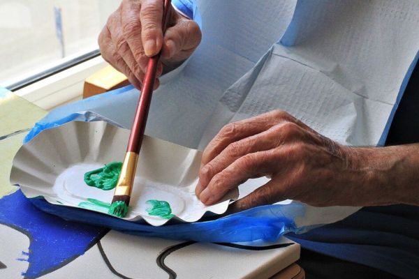 Memory Care Activities for Assisted Living Residents