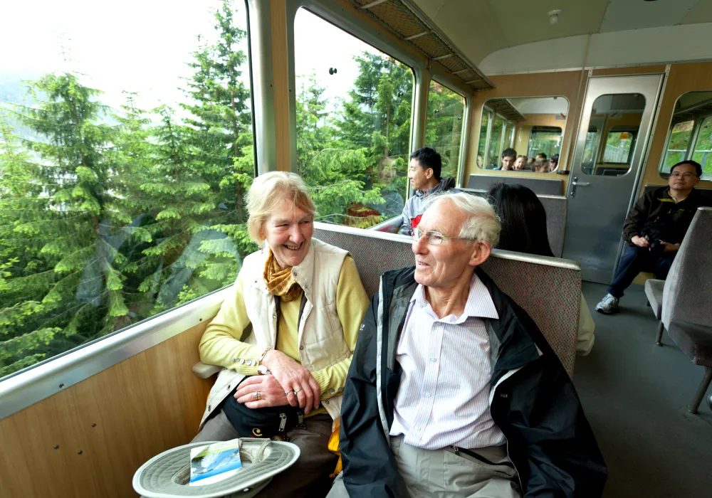 travel-discount-for-seniors