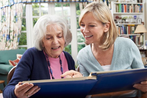 What Makes Memory Care Different from Assisted Living? A Family Guide!